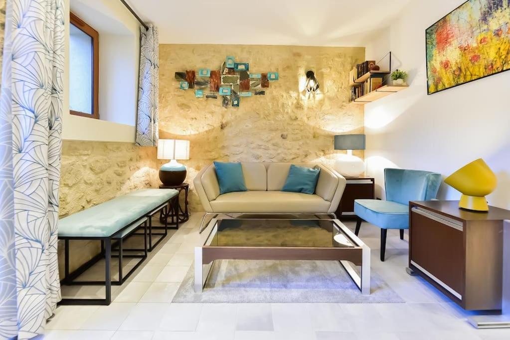Charmante Maison De Village Au Coeur Du Luberon كوكورون المظهر الخارجي الصورة